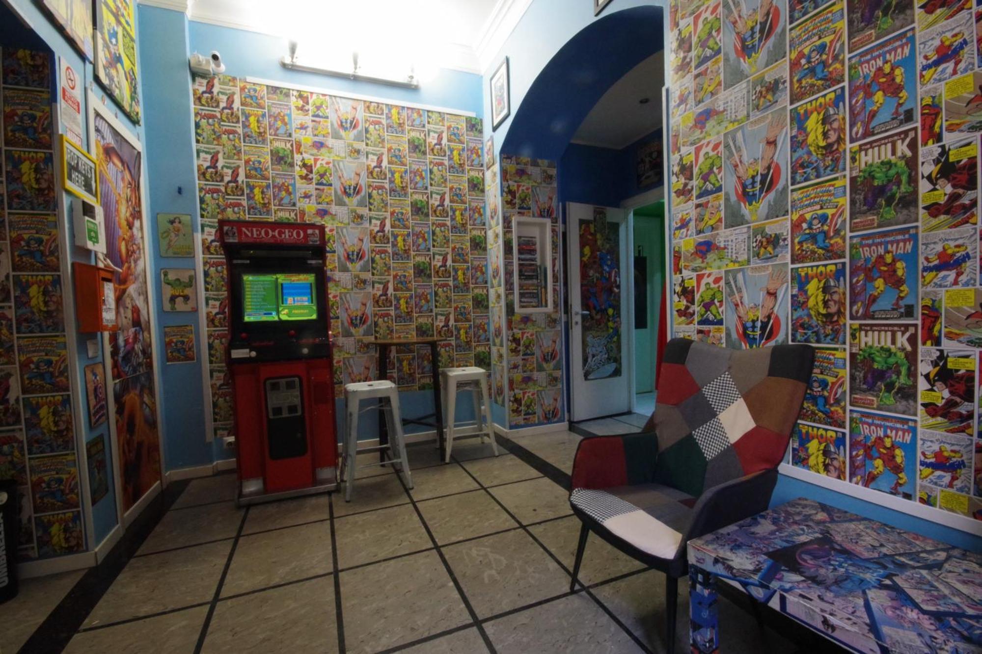 Comics Guesthouse Hostel Рим Екстер'єр фото